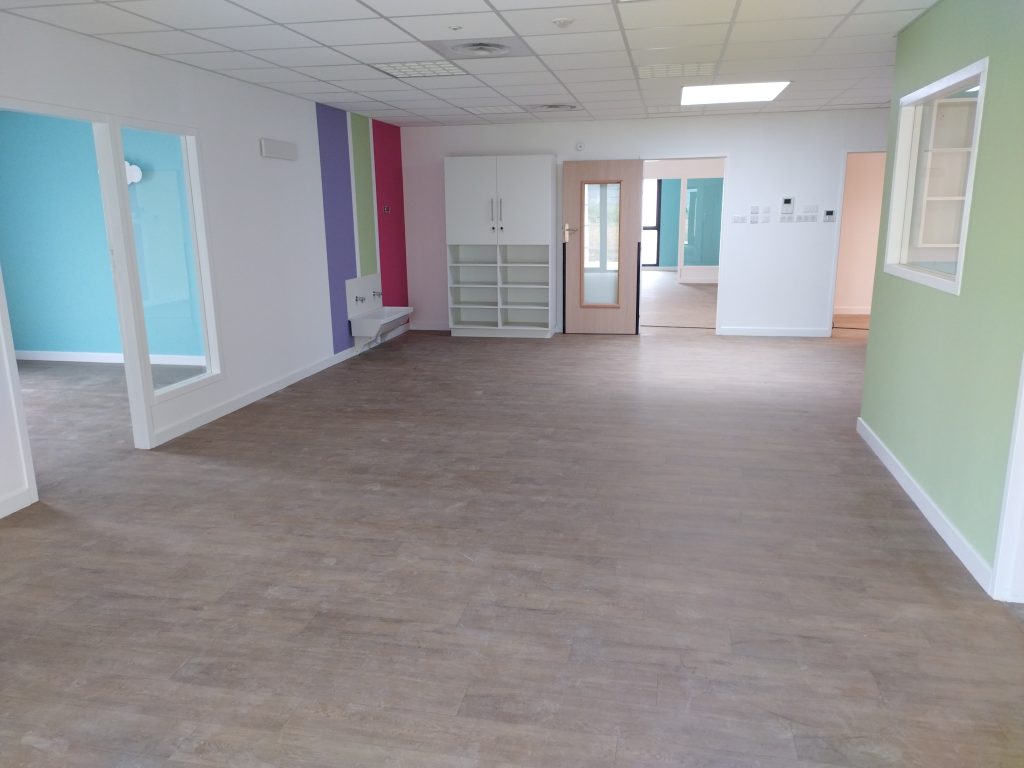 Rénovation d'un étage pour la création de salles de classes